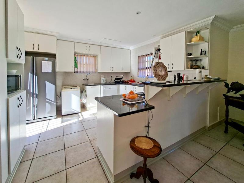 3 Bedroom Property for Sale in Dolphin Creek Golf Estate Western Cape